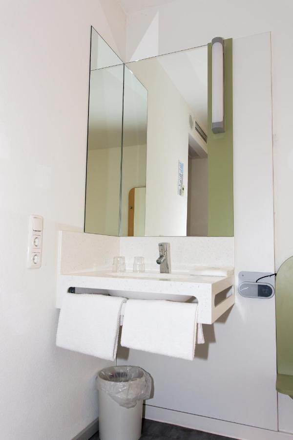 Ibis Budget Augsburg City Habitación foto